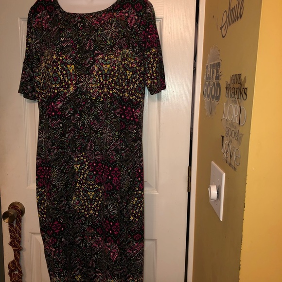 LuLaRoe Dresses & Skirts - LuLaRoe Julia Dress (Multicolor) B25